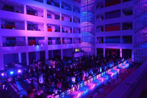 Preview image for In C Lounge